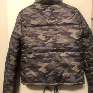 Bought frm online n never wear it.